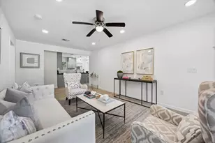 4017 Woodfin St, Houston, TX 77025 - Photo 4