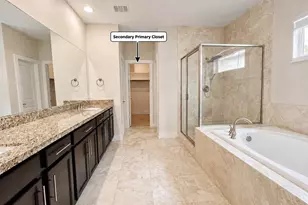 9517 Cedarpost Square St, Houston, TX 77055 - Photo 16