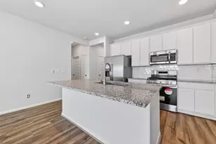 8327 Bristlecone Pne Wy, Magnolia, TX 77354 - Photo 10