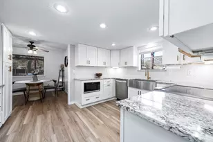 26715 Maplewood Dr, Oak Ridge North, TX 77386 - Photo 8