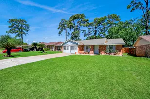 7414 Battlewood Dr, Houston, TX 77040 - Photo 4