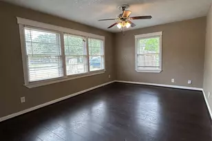 1305 Elm St, Richmond, TX 77469 - Photo 4