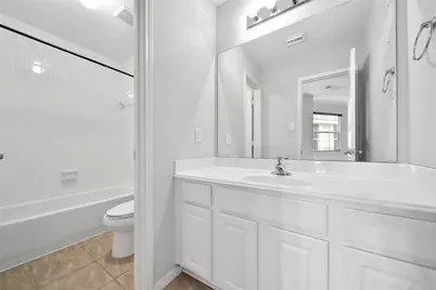 2618 Shady Acres Court, Houston, TX 77008 - Photo 24