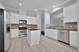 2618 Shady Acres Ct, Houston, TX 77008 - Photo 16