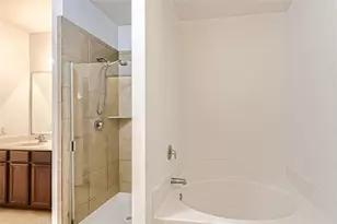 2006 Quiet Palm Ln, Rosenberg, TX 77469 - Photo 12