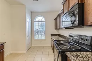2006 Quiet Palm Ln, Rosenberg, TX 77469 - Photo 4