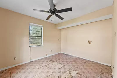 9409 Kentshire Drive, Houston, TX 77078 - Photo 20