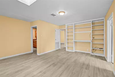 117 Camellia Street, Lake Jackson, TX 77566 - Photo 24