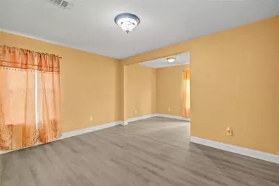 117 Camellia Street, Lake Jackson, TX 77566 - Photo 14