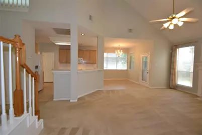 15307 Amesbury Lane, Sugar Land, TX 77478 - Photo 32