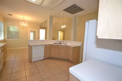 15307 Amesbury Lane, Sugar Land, TX 77478 - Photo 20