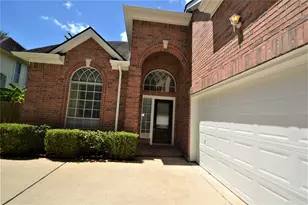 15307 Amesbury Ln, Sugar Land, TX 77478 - Photo 2
