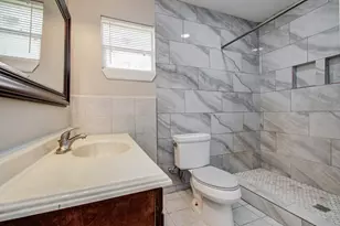 3620 Easy St, Houston, TX 77026 - Photo 18