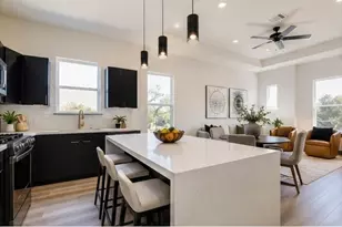 4805 Paula Units A/B St, Houston, TX 77033 - Photo 2
