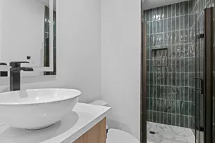 4805 Paula St, Houston, TX 77033 - Photo 18
