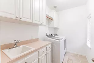 13222 Dusty Grove Ln, Sugar Land, TX 77498 - Photo 44