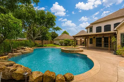 13222 Dusty Grove Lane, Sugar Land, TX 77498 - Photo 2