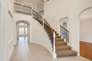 13222 Dusty Grove Ln, Sugar Land, TX 77498 - Photo 6