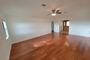 805 Bormann St, Brenham, TX 77833 - Photo 12