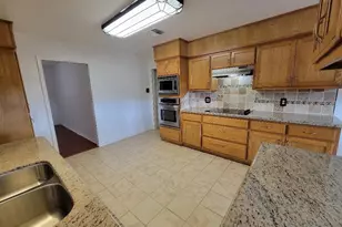 805 Bormann St, Brenham, TX 77833 - Photo 16