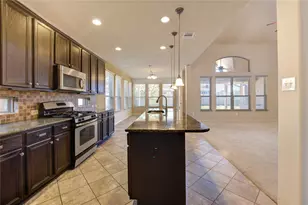 21706 Marle Point Ct, Spring, TX 77388 - Photo 10