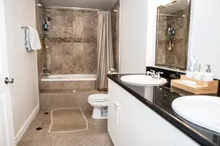 1112 Bering Dr, Houston, TX 77057 - Photo 12