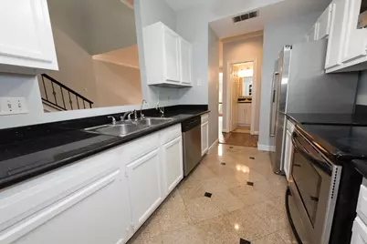 1112 Bering Drive #61, Houston, TX 77057 - Photo 8