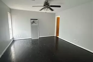 7731 Catalina Ln, Houston, TX 77075 - Photo 16