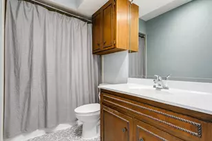 406 Amistad Blvd, Universal City, TX 78148 - Photo 4