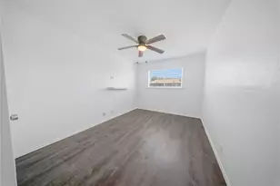 11002 Hammerly Blvd, Houston, TX 77043 - Photo 8