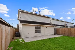 2106 Nettleton St, Houston, TX 77004 - Photo 2