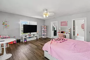 5121 Polk St, Houston, TX 77023 - Photo 28