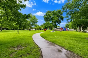 5121 Polk St, Houston, TX 77023 - Photo 30