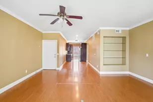 7000 Seawall Blvd, Galveston, TX 77551 - Photo 6
