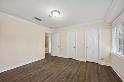 5410 Patrick Henry, Bellaire, TX 77401 - Photo 24
