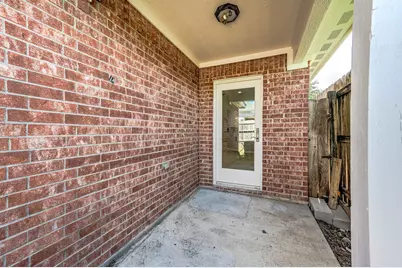 7308 Avenue R, Galveston, TX 77551 - Photo 24
