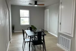 3415 Cochran St, Houston, TX 77009 - Photo 10