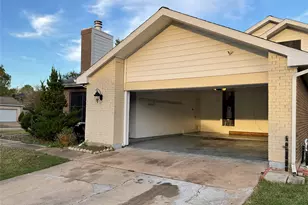 3103 Ashford Bend Dr, Houston, TX 77082 - Photo 10