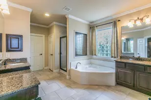 7642 Westmoreland Dr, Sugar Land, TX 77479 - Photo 18