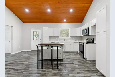 194 Pine Needle St, Onalaska, TX 77360 - Photo 14