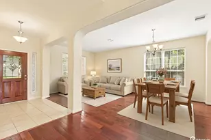 811 Arlington Pointe Dr, League City, TX 77573 - Photo 4