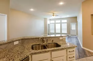 1902 Walnut Green Cir, Rosenberg, TX 77471 - Photo 8