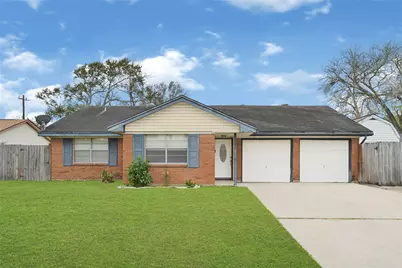 1606 Clayton Drive, Baytown, TX 77520 - Photo 1