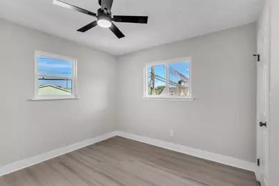 2919 Avenue K #2, Galveston, TX 77550 - Photo 14