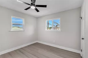 2919 Avenue K, Galveston, TX 77550 - Photo 14