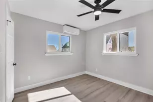 2919 Avenue K, Galveston, TX 77550 - Photo 12