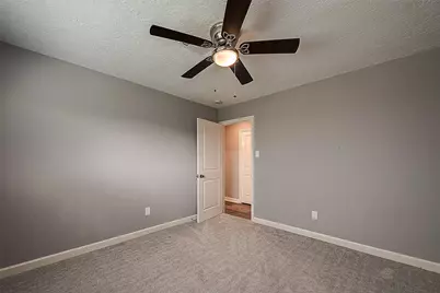 1623 Cherry Ridge Drive, Houston, TX 77077 - Photo 18