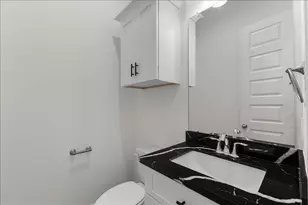 5004 Elizabeth City St, Houston, TX 77021 - Photo 10