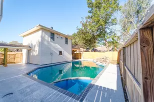 303 Swords Bend, Stafford, TX 77477 - Photo 18