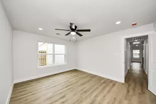 12517 Manor Ct, Houston, TX 77072 - Photo 22